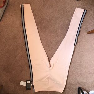 Glider yoga pants